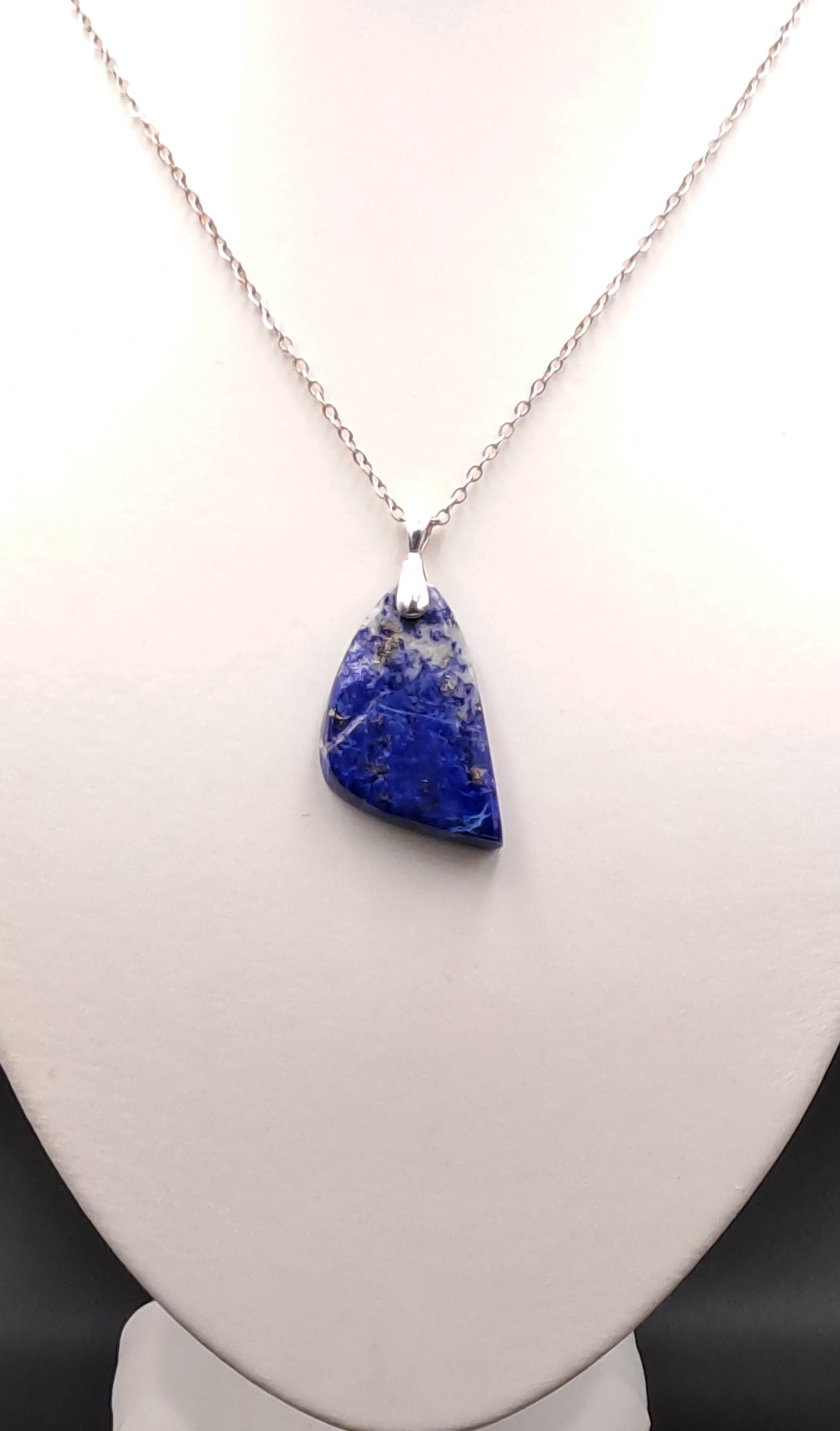 Pendentif en Lapis-lazuli