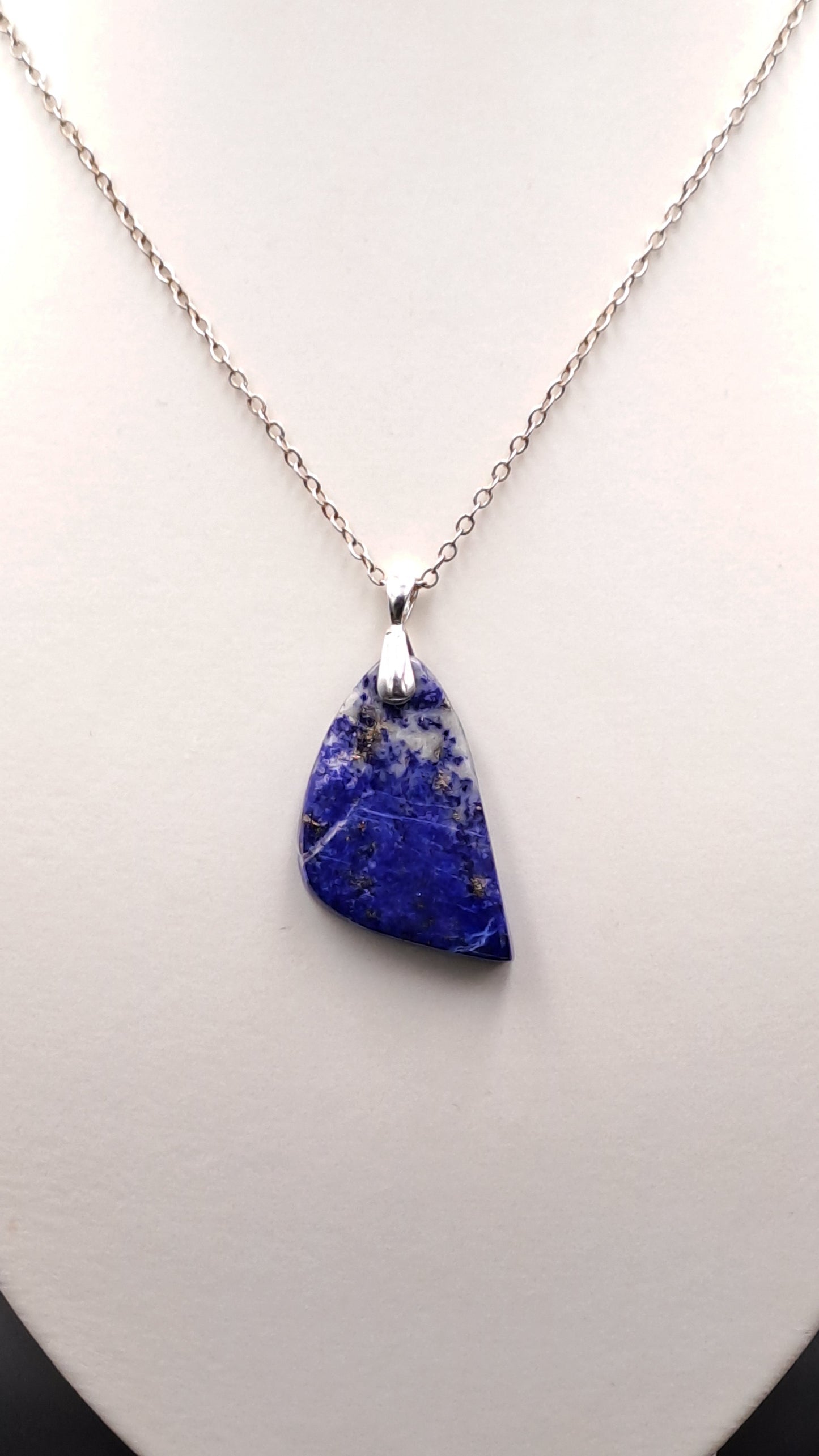 Pendentif en Lapis-lazuli