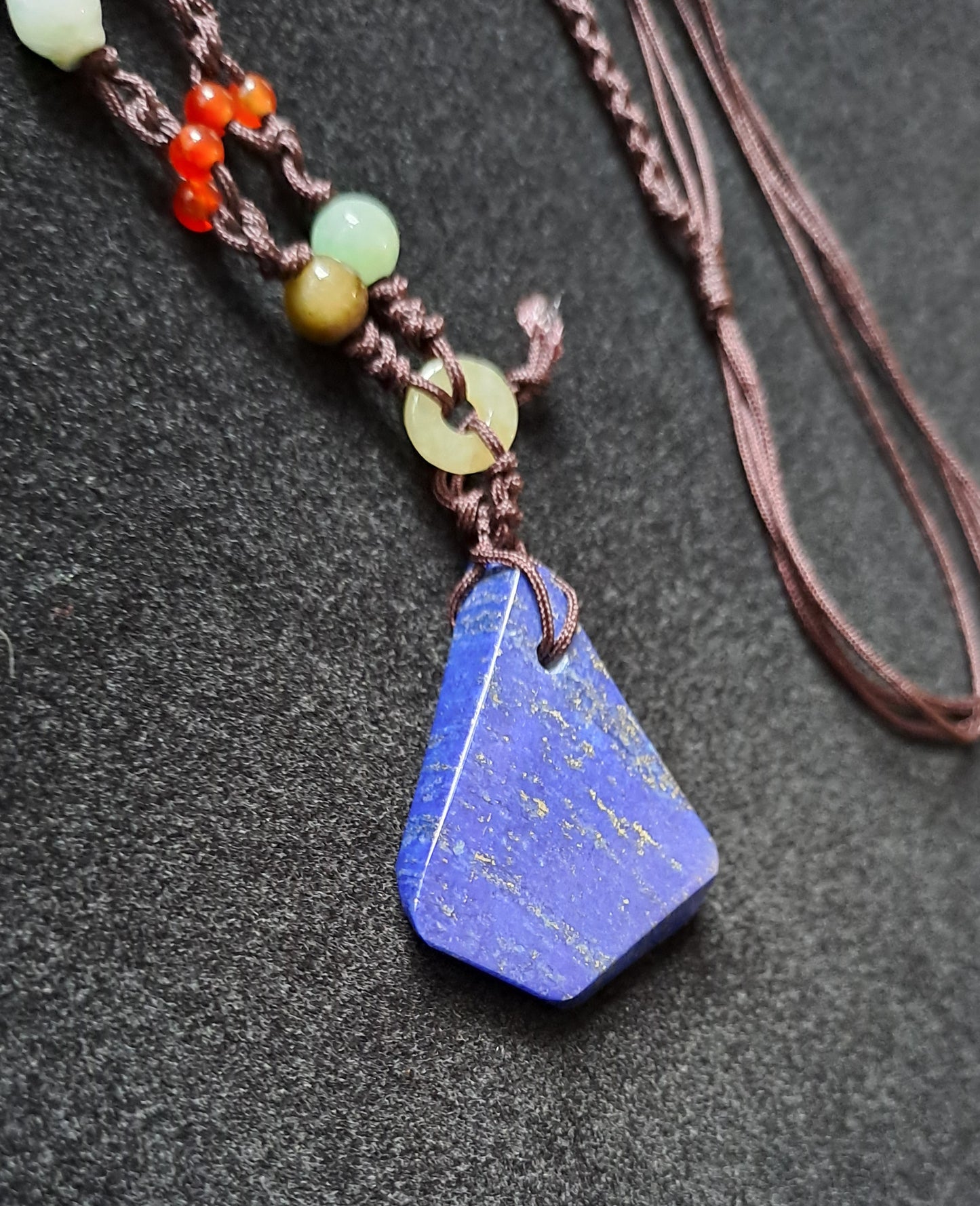 Pendentif en Lapis-lazuli