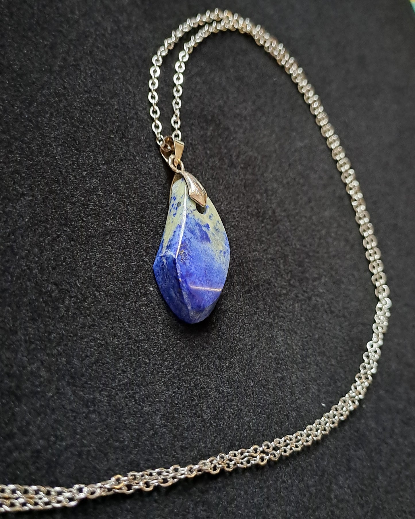 Pendentif en Lapis-lazuli