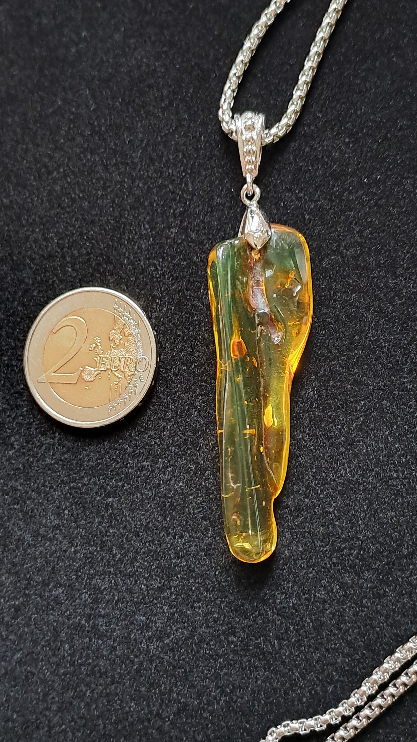 Pendentif en Ambre de la Baltique