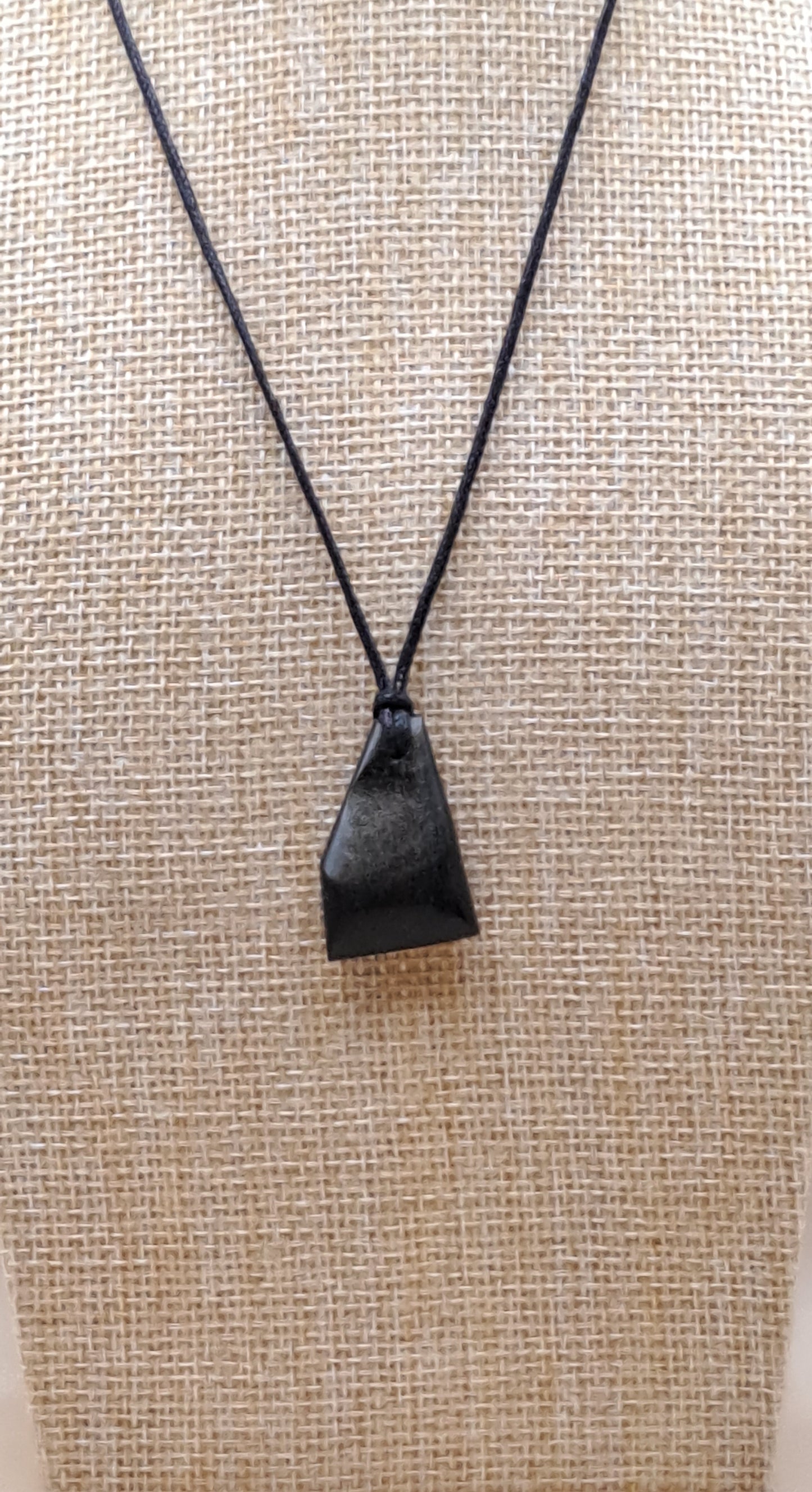 Pendentif en Obsidienne dorée